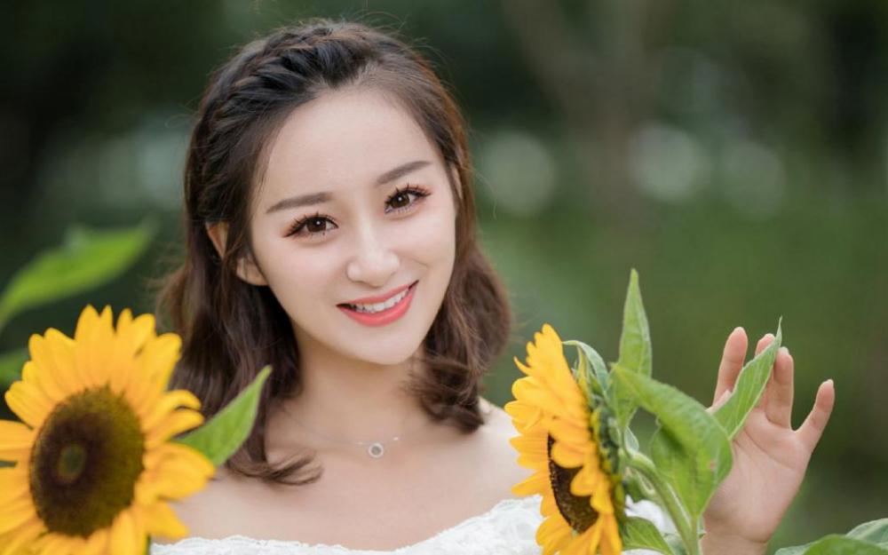 雷锋精神伴我成长作文